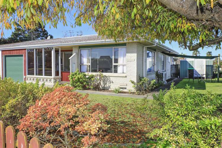 812 Willowpark Road South_0