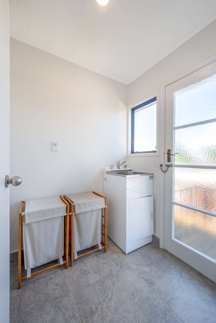 1/6 James Walter Place Mount Wellington_16