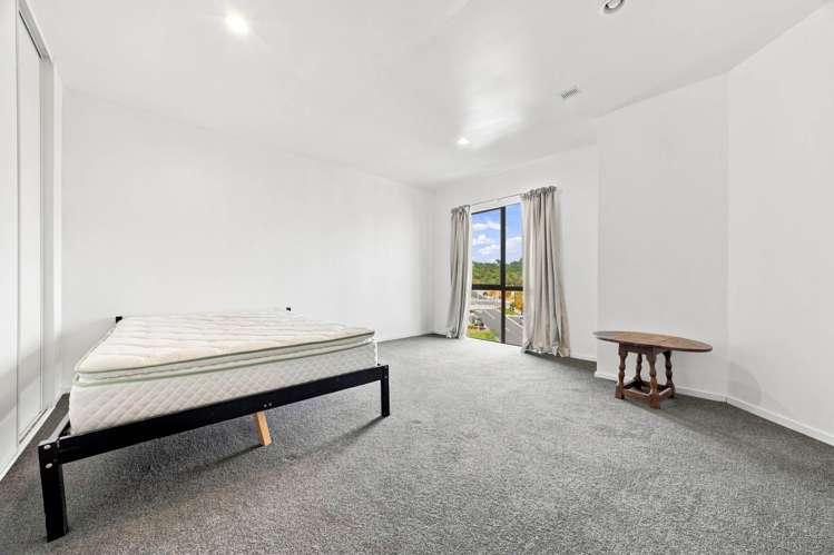 6/12 Crown Lynn Place New Lynn_13