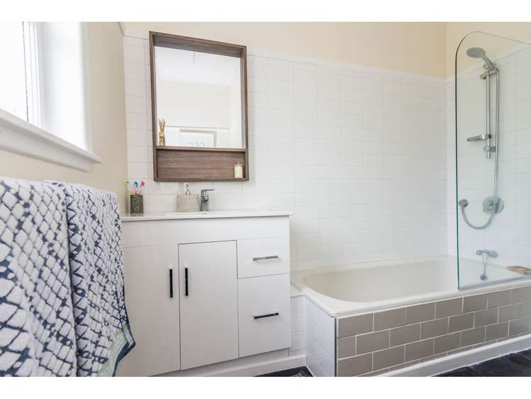 98 Atkinson Road Titirangi_7