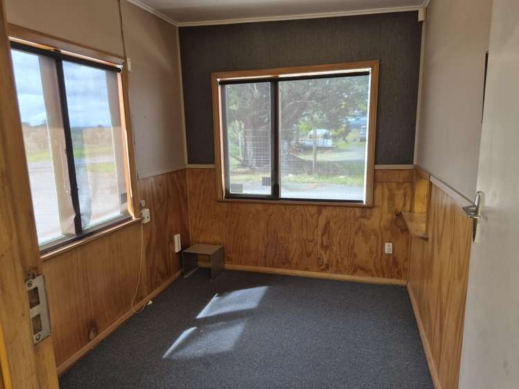 14 Farm Road Waipukurau_6