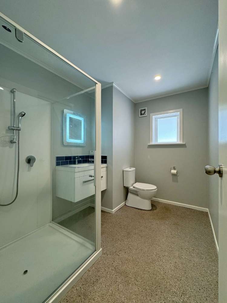 273 Henderson Valley Road Henderson_14