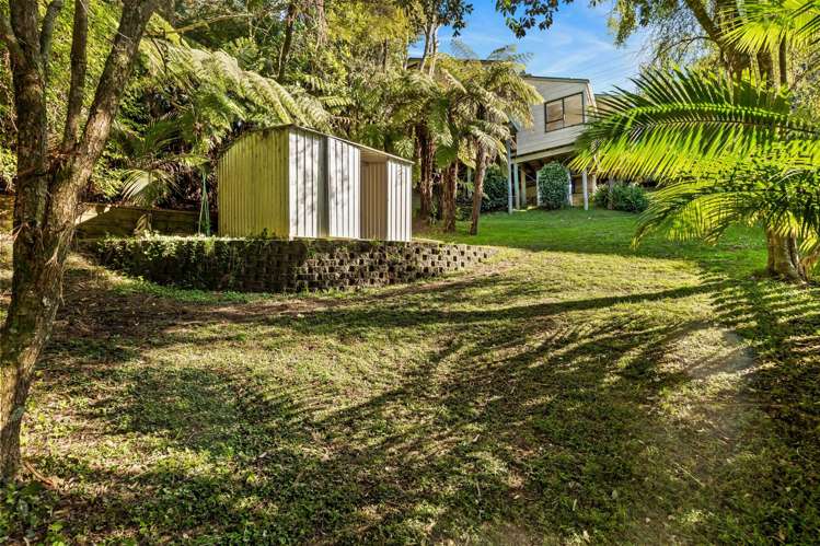 811 East Coast Road Northcross_28
