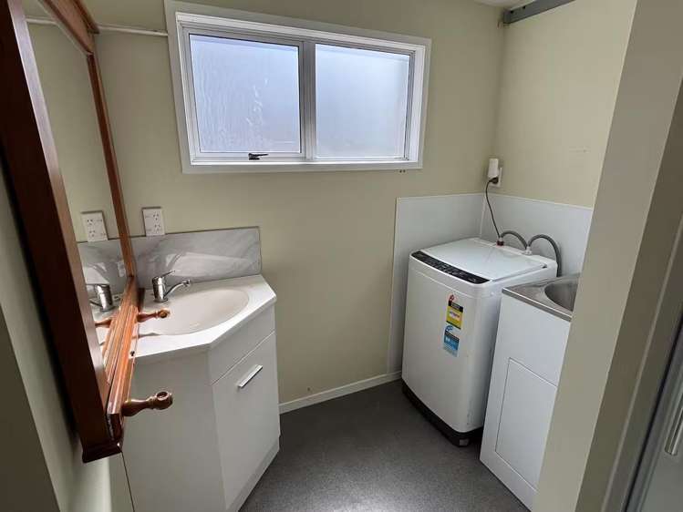 77b Eversham Road 11229_10