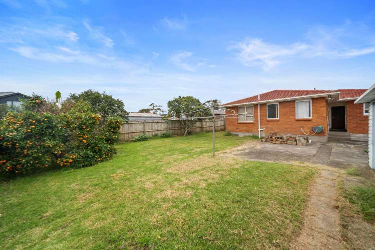 18 Courtenay Crescent Mangere East_3