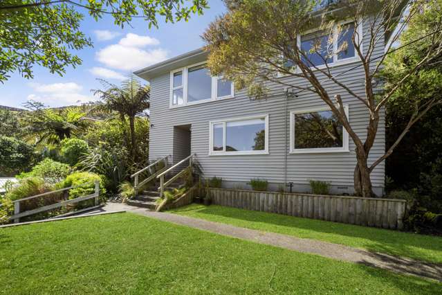 54 Montgomery Avenue Karori_1