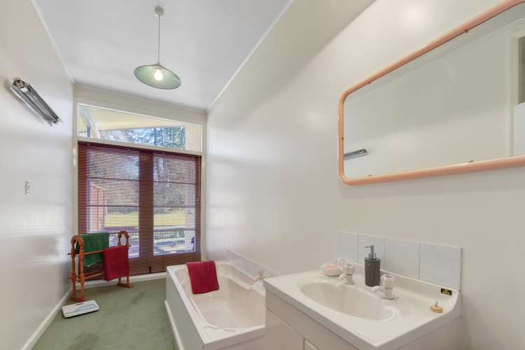 208 River Terrace Road Brightwater_18