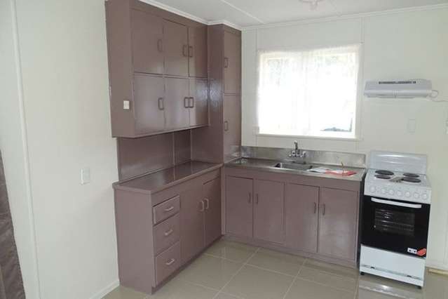 36 Pah Road 10695_2