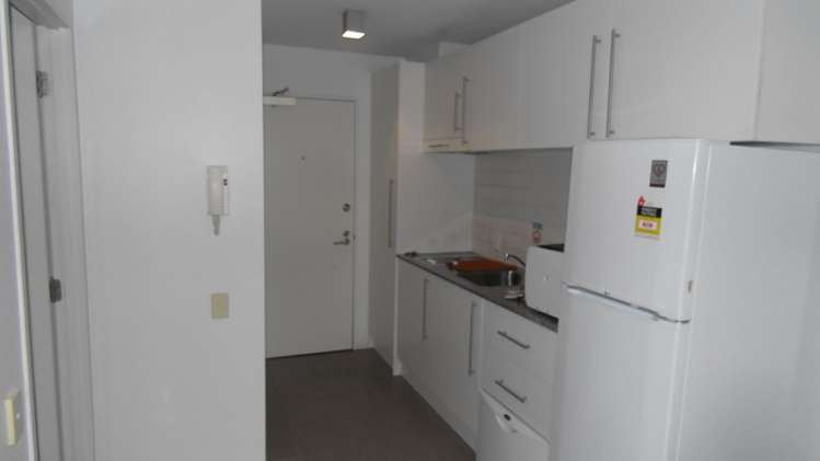 11B/15 City Road 10015_3