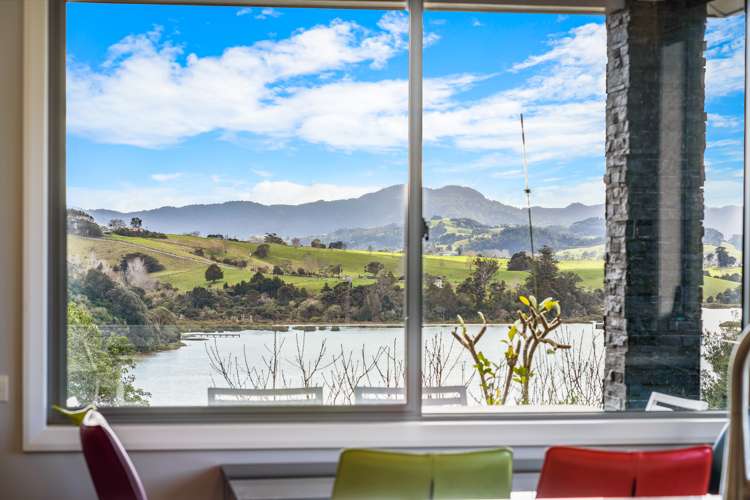 17 Kanuka Road Sandspit_9