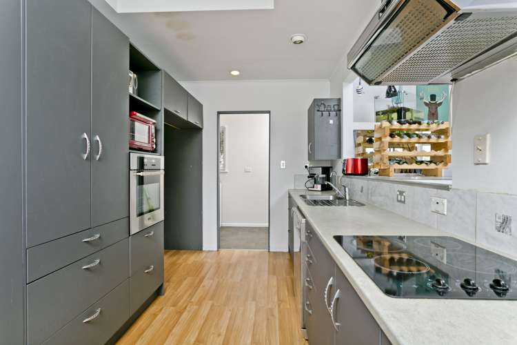 32 Fairclough Road Beach Haven_9