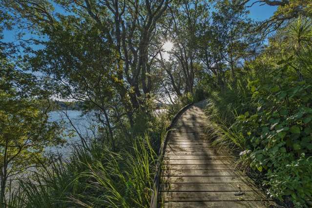 295 Kopaki Point Cooks Beach_4