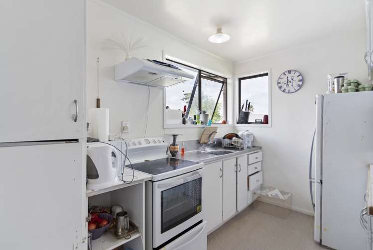 8 Kern Place Manurewa_4