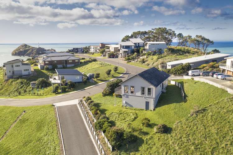 22 Balfour Crescent Castlepoint_14