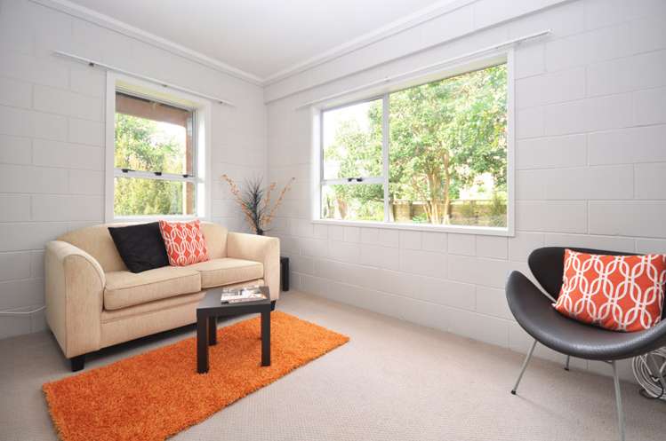 1/55a West Lynn Road Titirangi_16