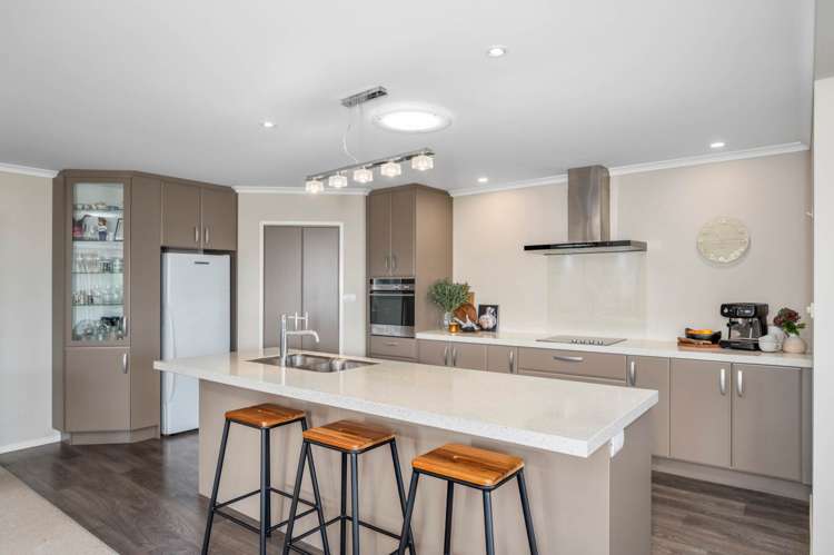 159 Rowesdale Drive Ohauiti_1