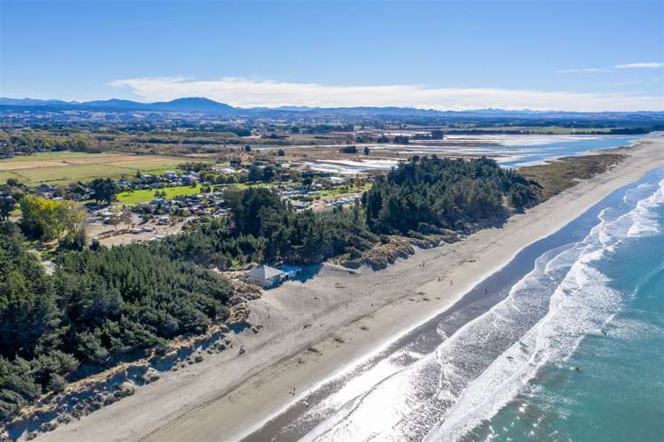 88 Queens Avenue Waikuku Beach_19