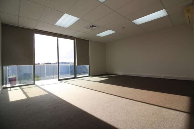 2/9 Orbit Drive Albany_4