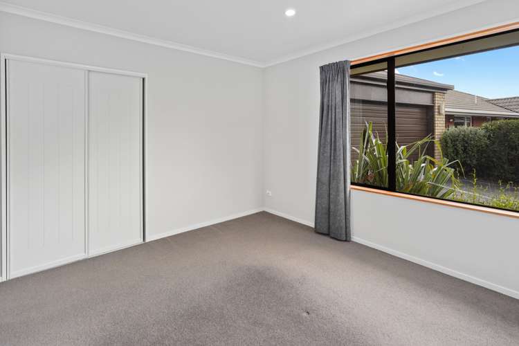 61 Masefield Street Stoke_14