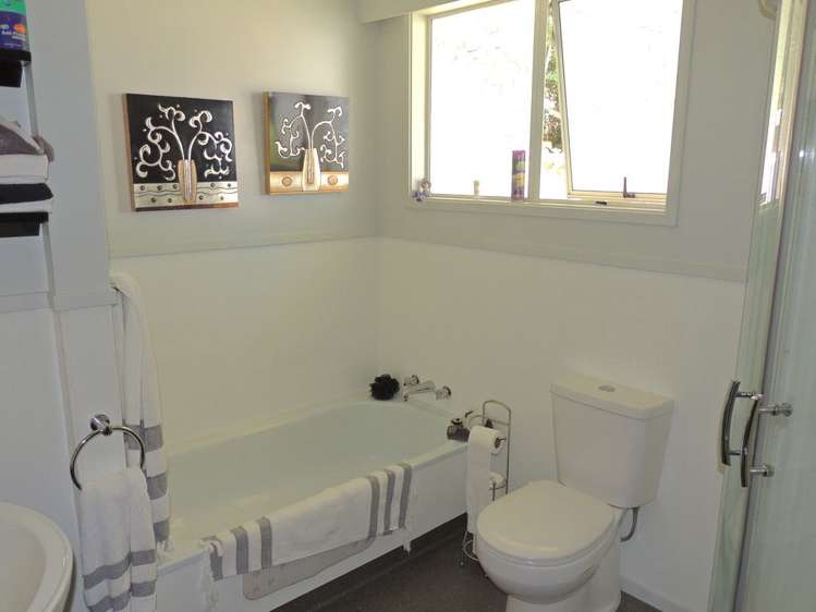 83 Upper Plain Road Masterton_11