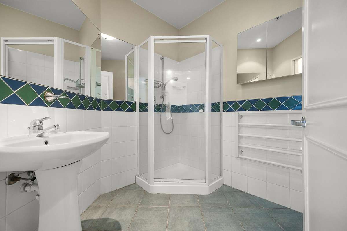 8D/148 Quay Street_4