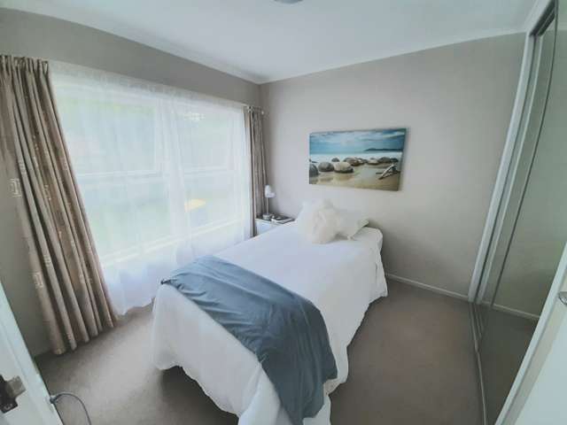 2/5 Whitby Crescent Mairangi Bay_4