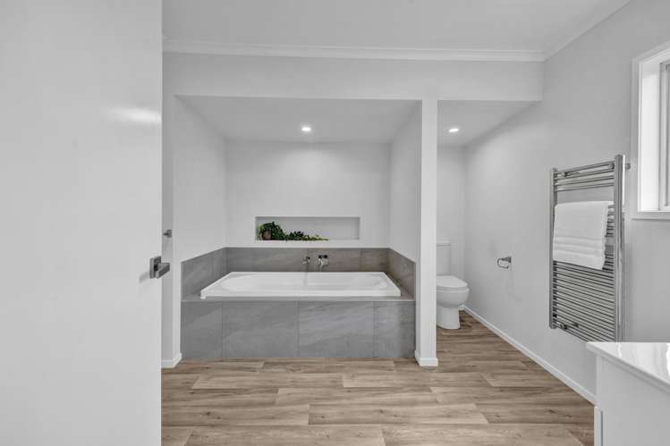 81 Fenton Street Stratford_16