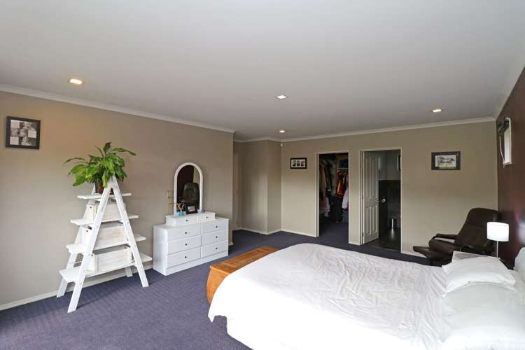 121 Mason Road Seaward Bush_12