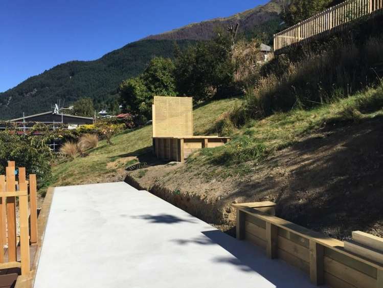 9 Cameron Place Fernhill/Sunshine Bay_12