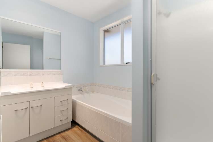 6 Murfitt Place Sockburn_12