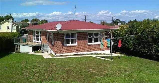 5 Plumley Crescent Mangere_1