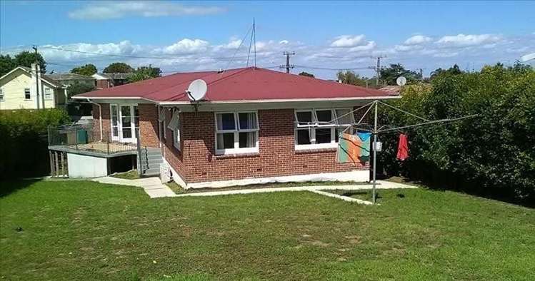 5 Plumley Crescent Mangere_1