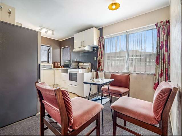 20a Lloyd Drive Nawton_2