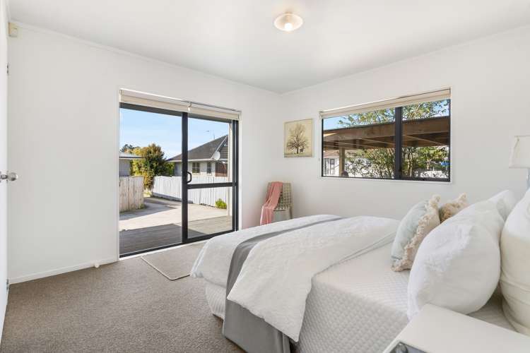 15a Gossamer Drive Pakuranga Heights_9