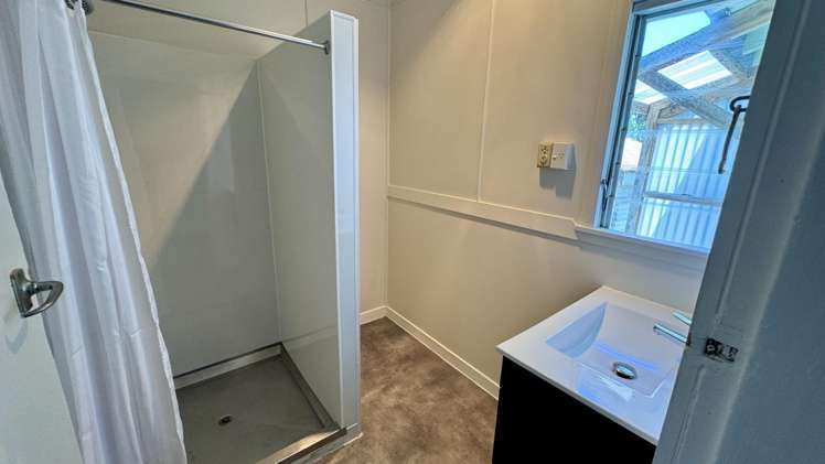 215 Sewell Street 1851_3