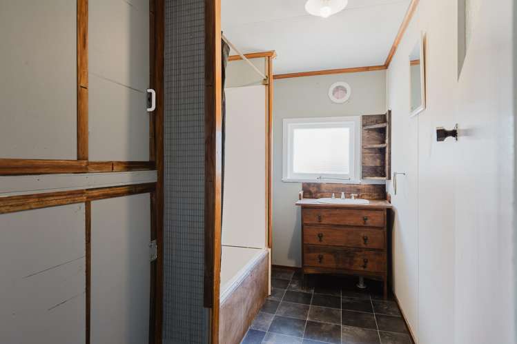 222 Main Drain Road Glen Oroua_11