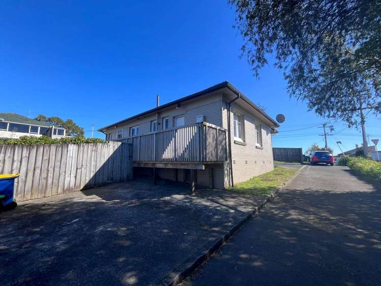 1/46 West Coast Road Glen Eden_15