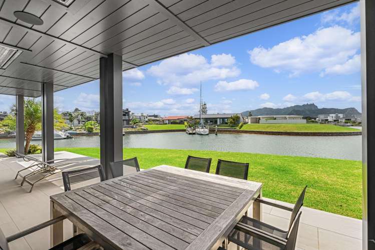 3 Kuaka Grove One Tree Point_16