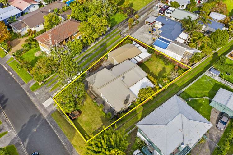 22 Brennan Avenue Te Atatu Peninsula_20