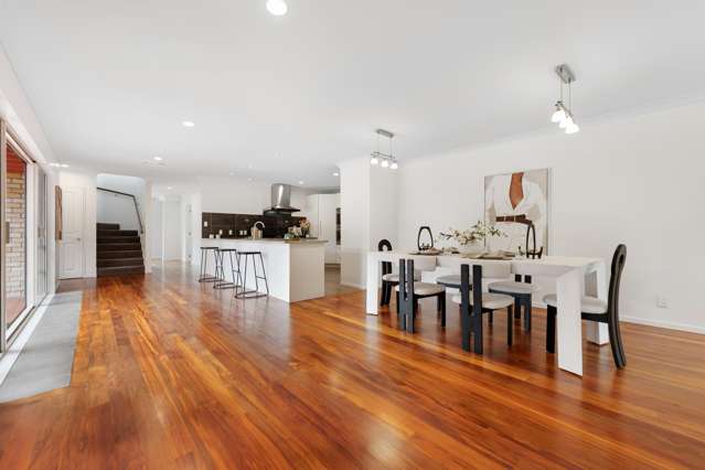 42 Shelter Drive Greenhithe_4