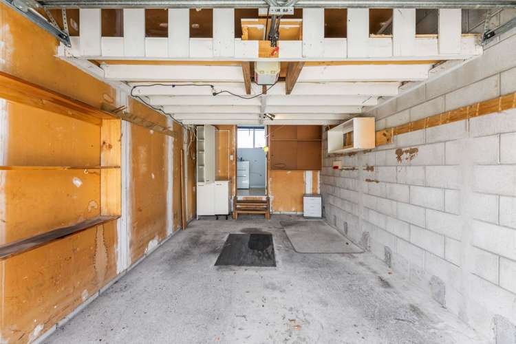 1/15 Chipping Lane Redwood_17