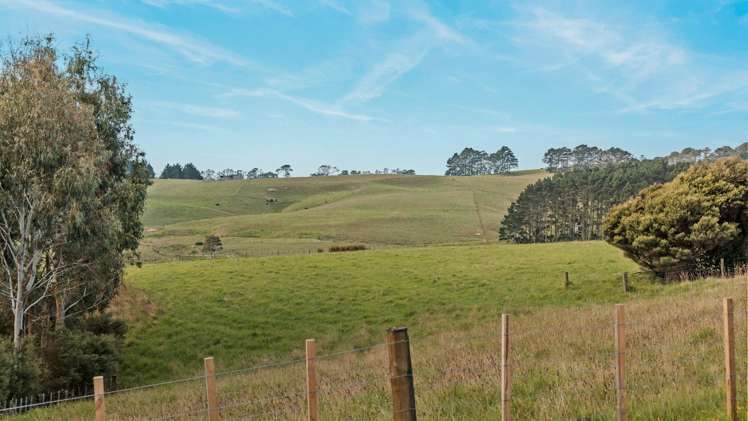 64 Haszard Road Taupaki_12