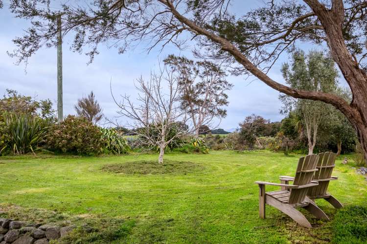 812 Western Lake Road Featherston_22