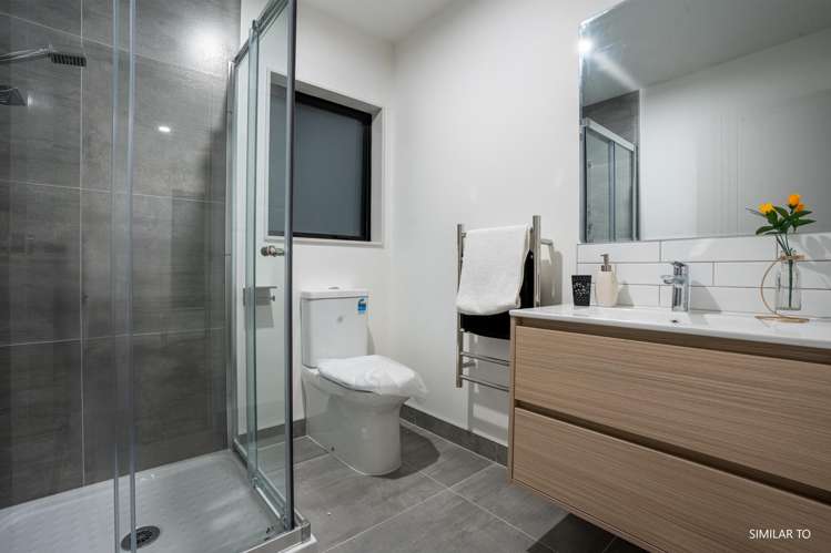 13 Matahae Drive Flat Bush_6