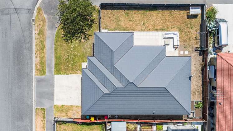 24 Farnborough Street Aranui_16