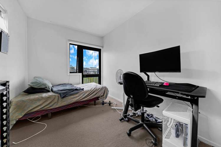 22/6 Ambrico Place New Lynn_11
