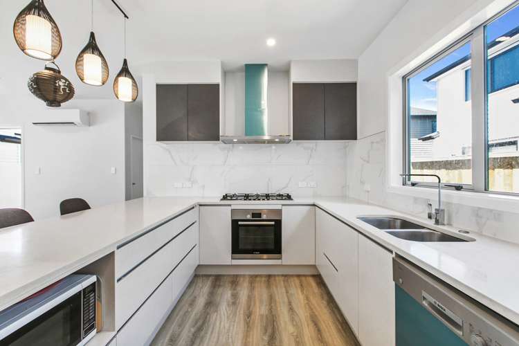 12 Camp X Place Whenuapai_14