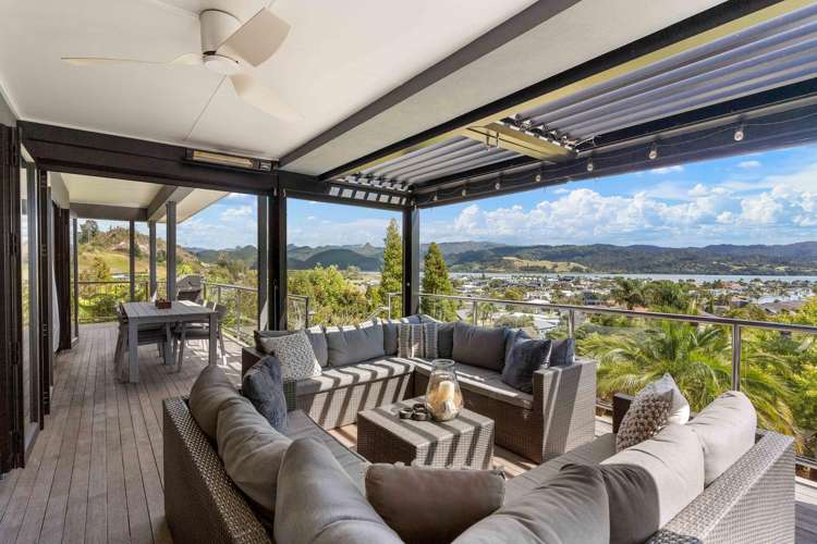1200 Hikuai Settlement Road Pauanui_25