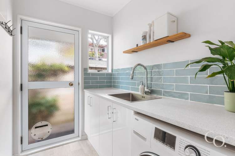 132a Sutherland Road Brookfield_14