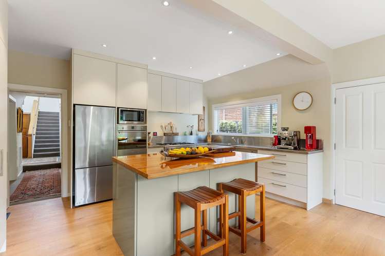 68 Friend Street Karori_9